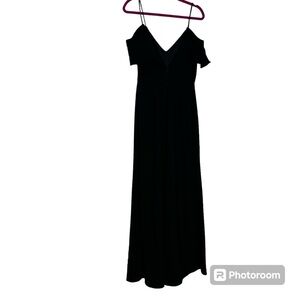 Jenny Yoo Black V-Neck Cold Shoulder Formal Long Maxi Gown Size 6